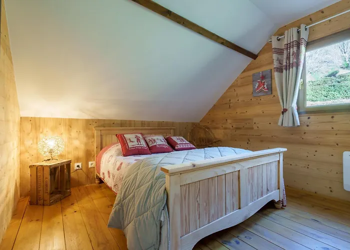 Les Genevriers - Vue Montagne